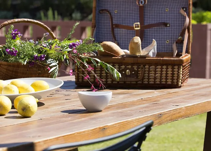 Amandola Agia Anna (Evia)